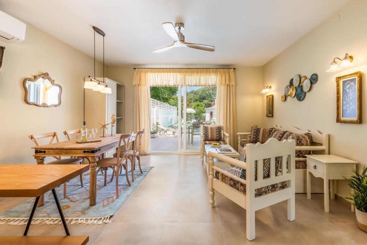 Agnontas Luxury Villas Exterior foto